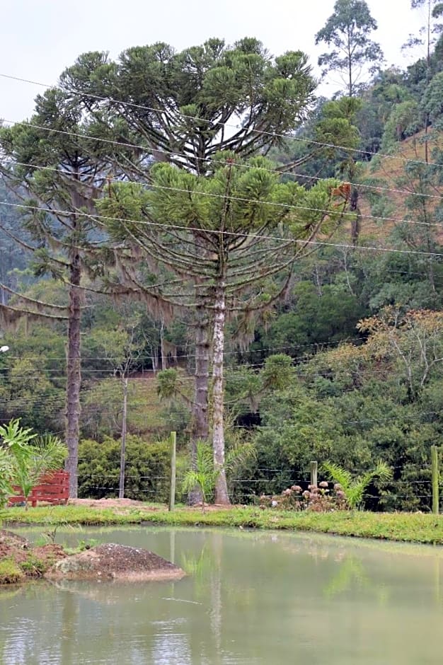 Caminhos da Serra do Tabuleiro - Chalé do Lago