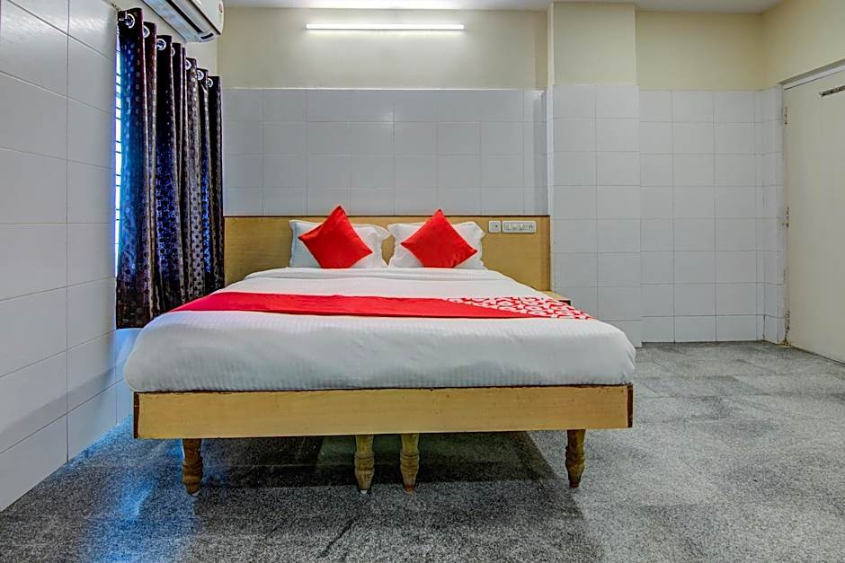 Hotel O Mayur's residency