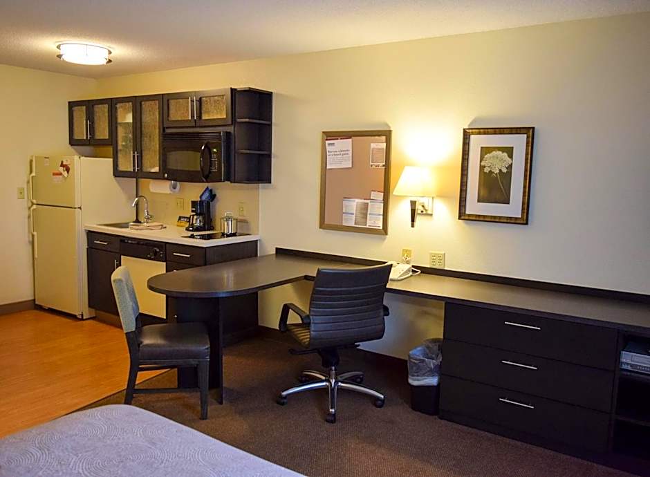 Candlewood Suites Wichita Airport By IHG