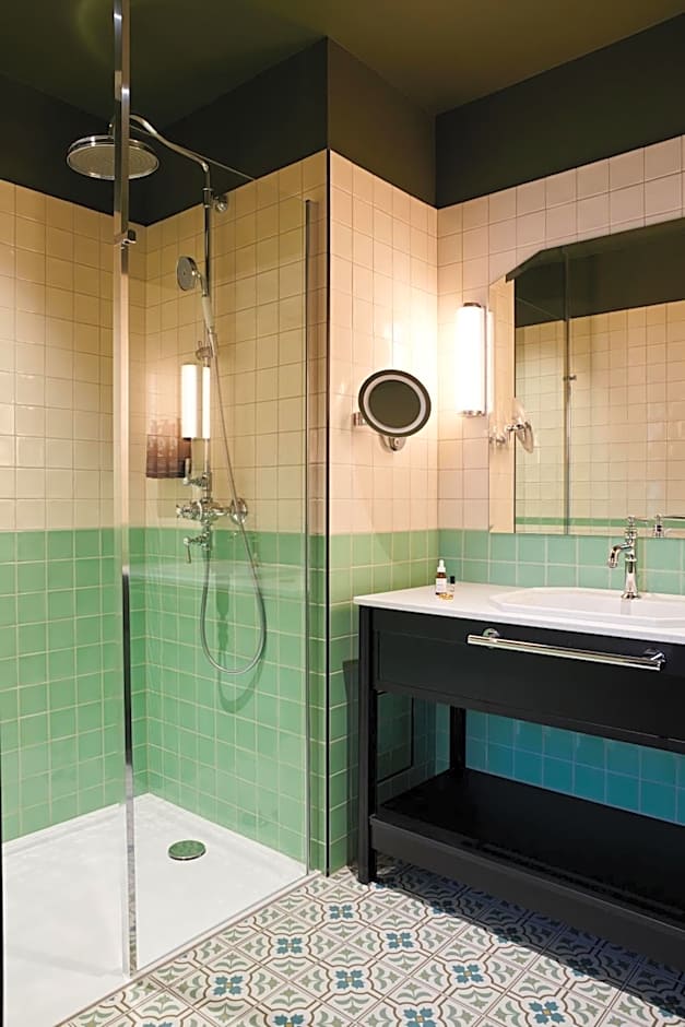 Square Lodge Hotel La Roche sur Yon - Handwritten Collection