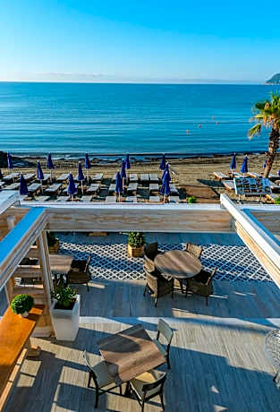 Mandala Seafront Suites