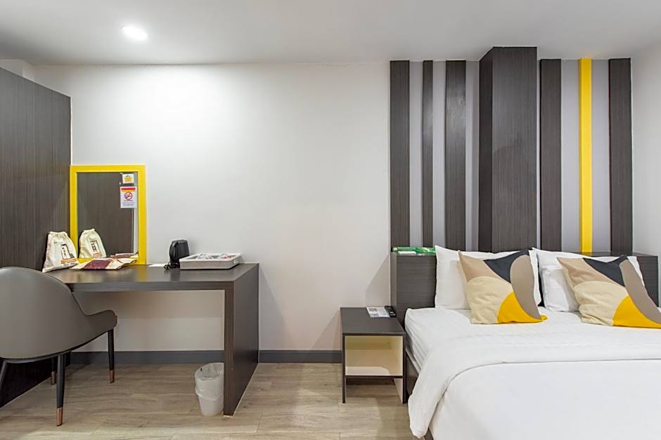 Riski Residence Bangbuathong