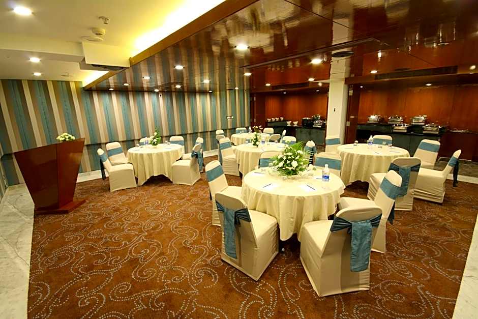 The Elanza Hotel