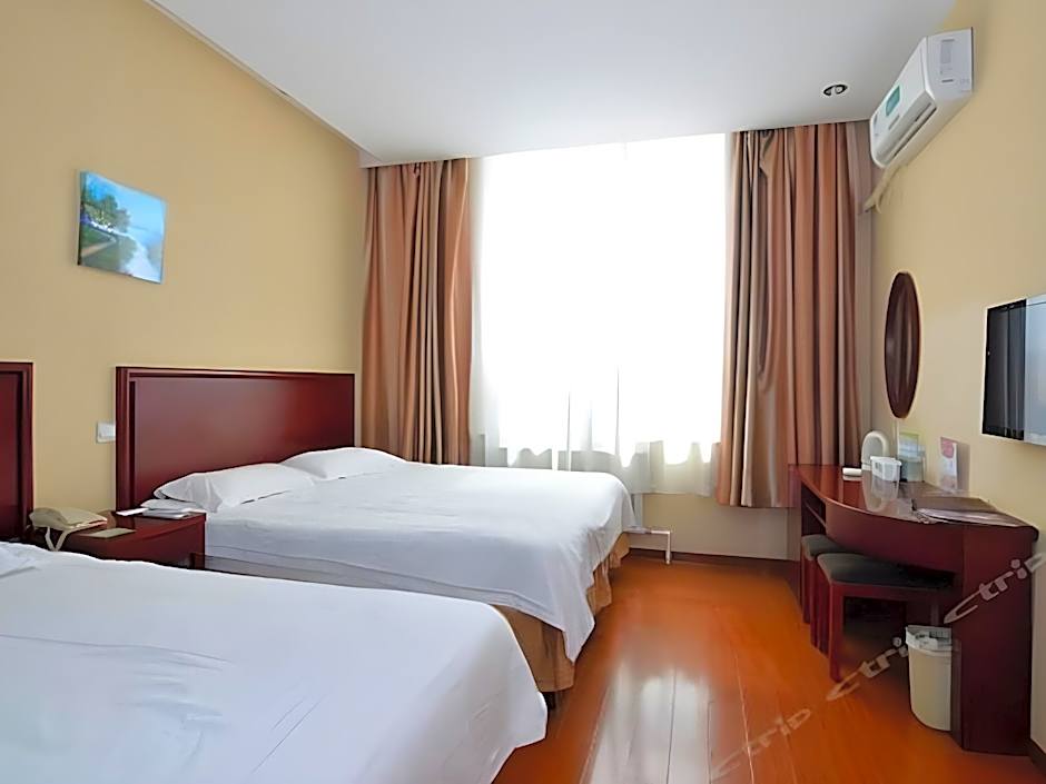 GreenTree Inn Shandong Qingdao Jiaozhou Sanlihe Park Express Hotel