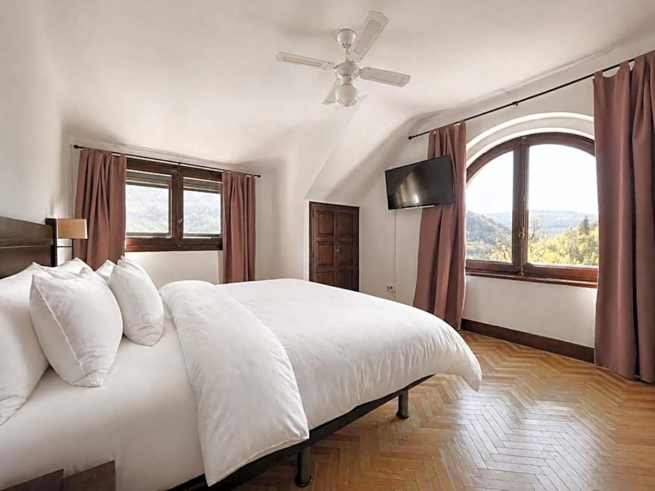 Angelats Hotel - A Signature Boutique Hotel & Restaurant