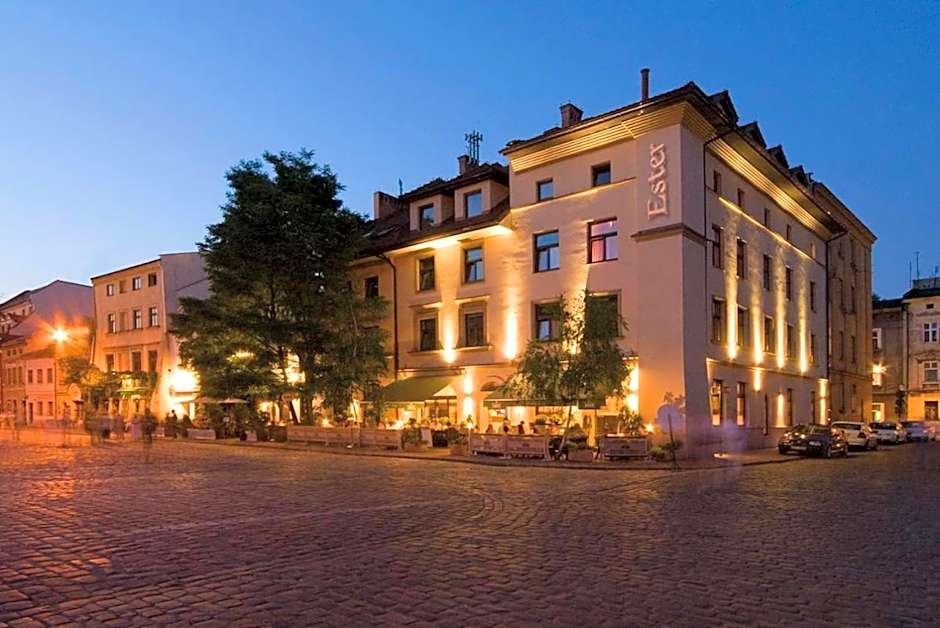 Hotel Ester
