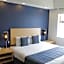 Willis Wellington Hotel