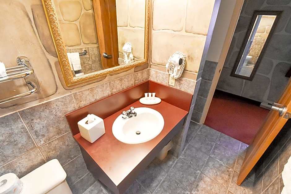 Canad Inns Destination Centre - Fort Garry