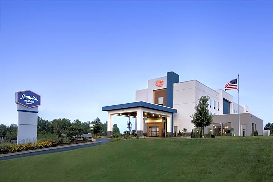 Hampton Inn By Hilton & Suites Moline-Quad City International Airport, Il