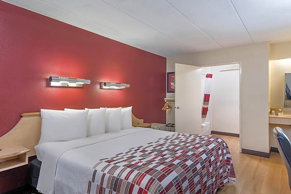 Red Roof Inn - Philadelphia Trevose