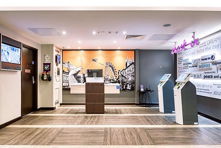 Premier Inn Wokingham Town Centre