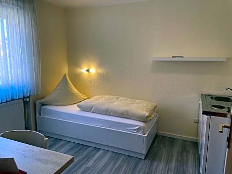 Studio-Apartment-Eigenes Badezimmer