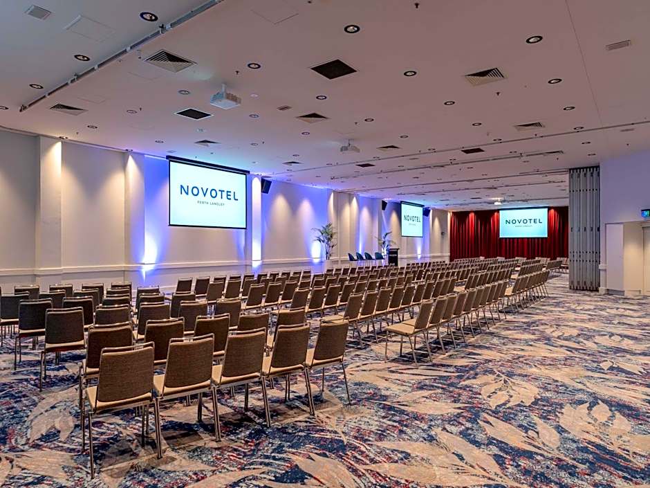 Novotel Langley Perth