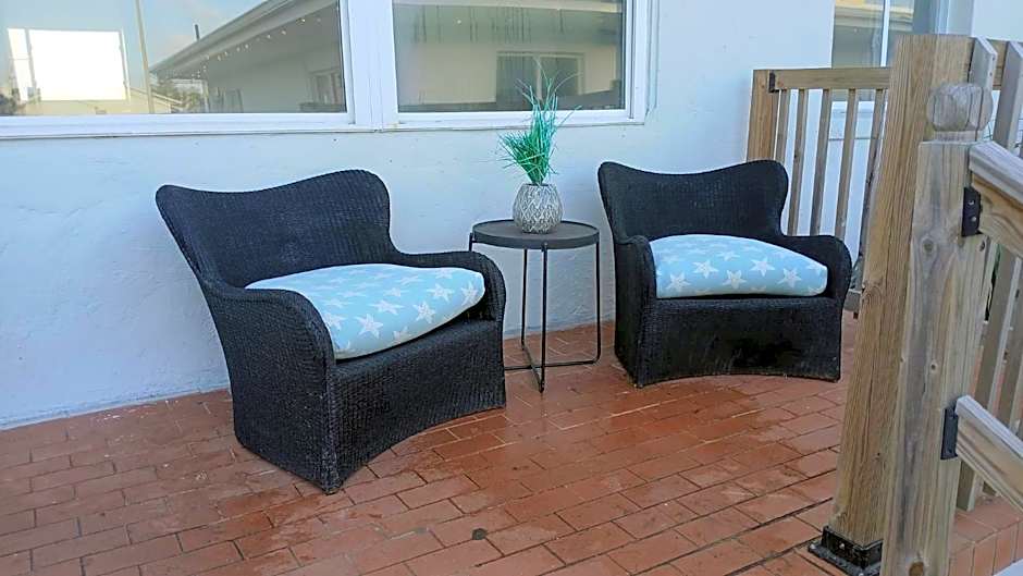 Daytona Shores Inn and Suites