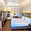 Holiday Inn Express & Suites Galveston West - Seawall