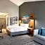 La Quinta Inn & Suites by Wyndham Salem, Or