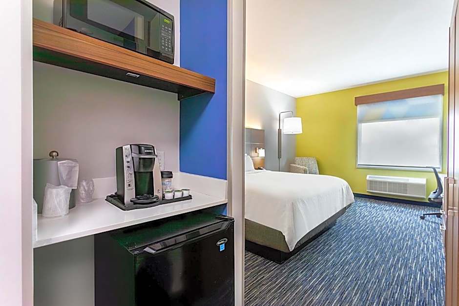 Holiday Inn Express & Suites - Miramar By IHG