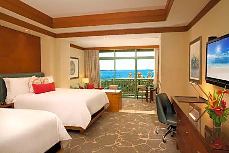 Lapis Club Ocean Suite - 2 Queen Beds