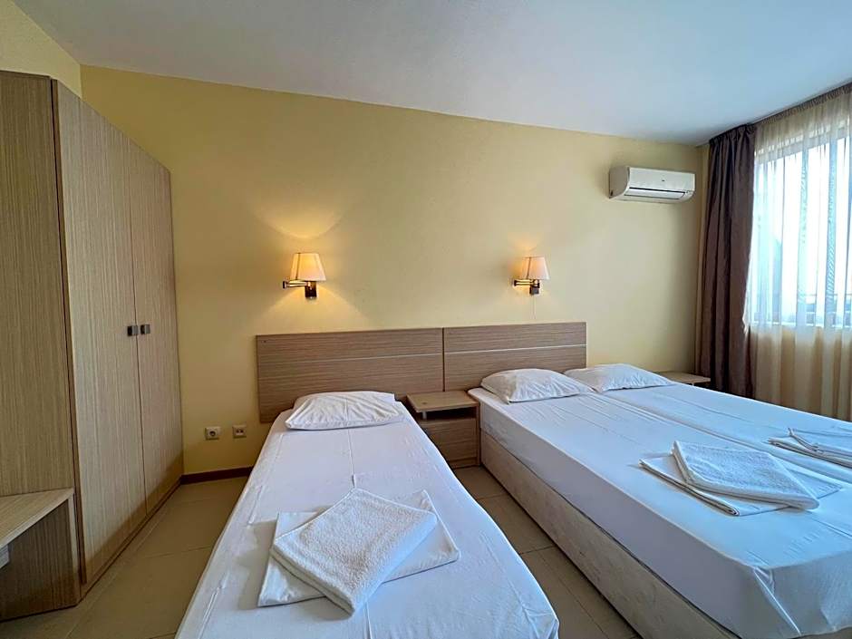 Александра