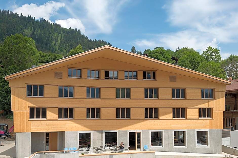 Saanen Gstaad Youth Hostel