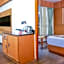 Summit Montana Suites & Spa at Mall