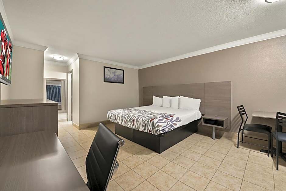 Red Roof Inn Los Angeles - Bellflower