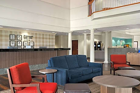 Garner Hotel La Porte Bay Area by IHG