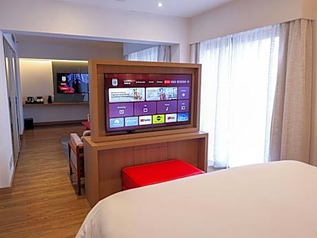 Suite with Hot Tub