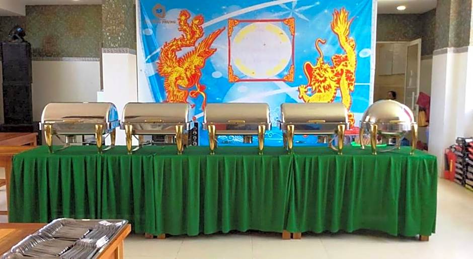 Thi Long Phung Hotel