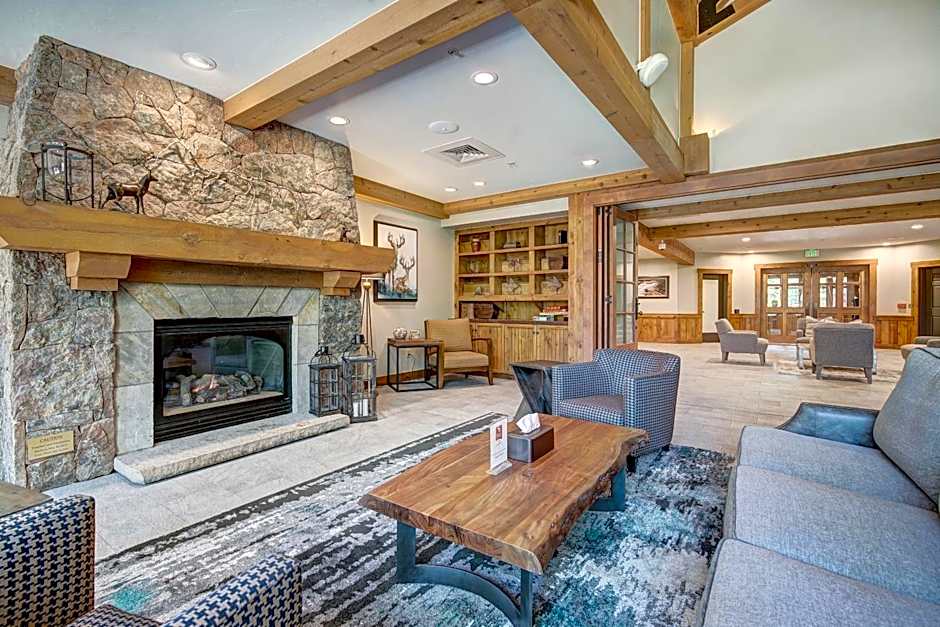 Mountain Thunder Lodge