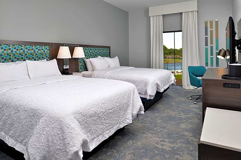 Hampton Inn By Hilton Cedar Falls Downtown, IA