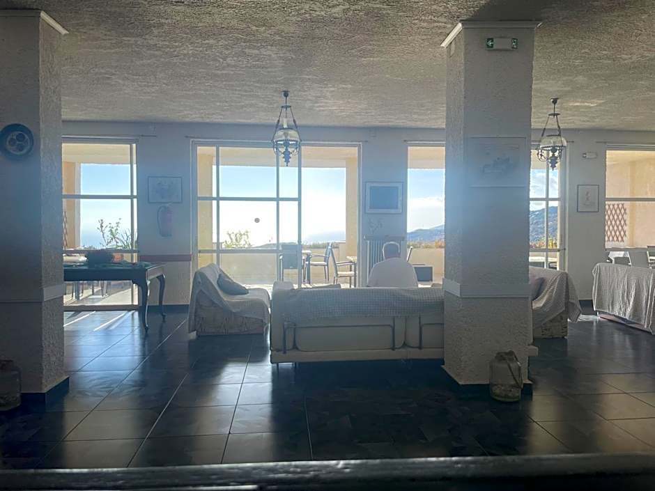 Sariza Spring Hotel