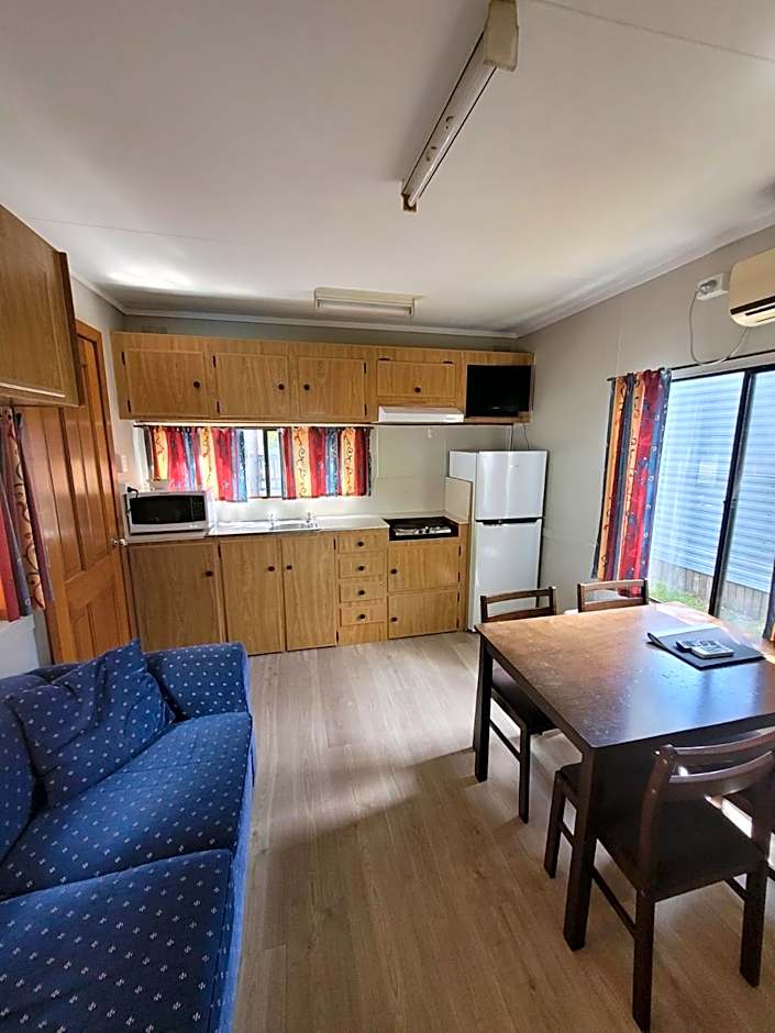 Lani's Holiday Island