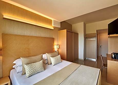 Junior Suite with Balcony