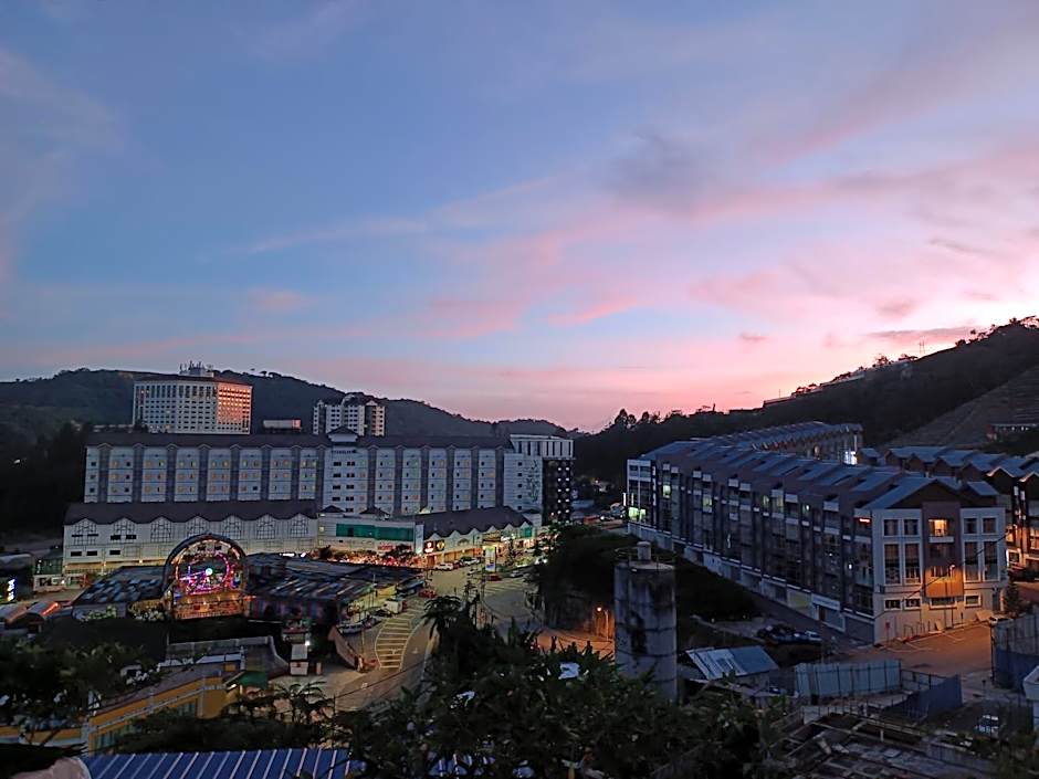 Cameron Highlands Blueberry Earth House