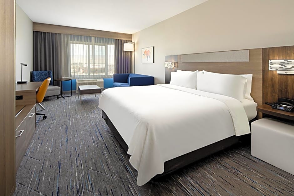 Holiday Inn Express & Suites - Palm Desert - Millennium By IHG