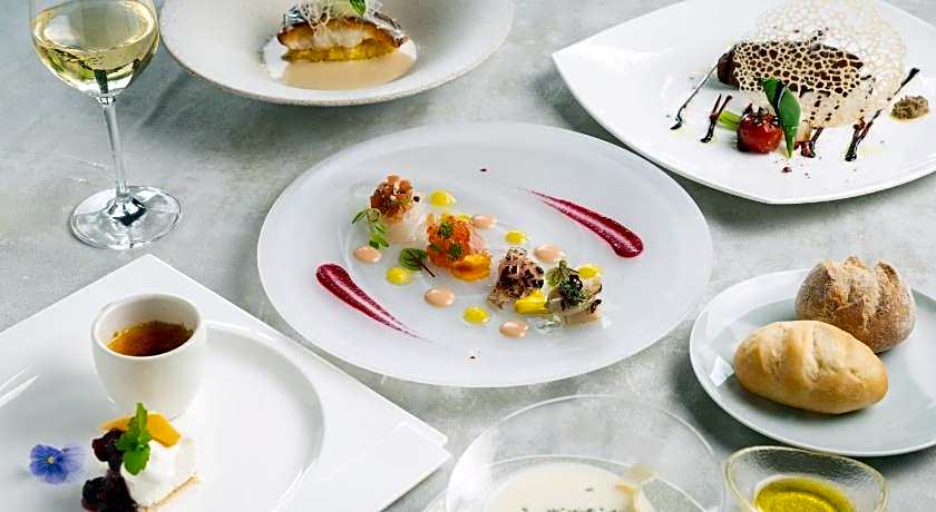 the salon izukogen Hotels & Resort