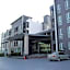 Crystal Suites Suvarnbhumi Airport