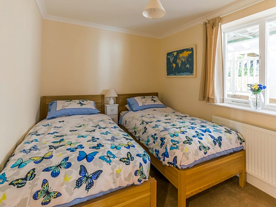 Beachside Apartment On The Beach