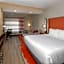La Quinta Inn & Suites by Wyndham Perry