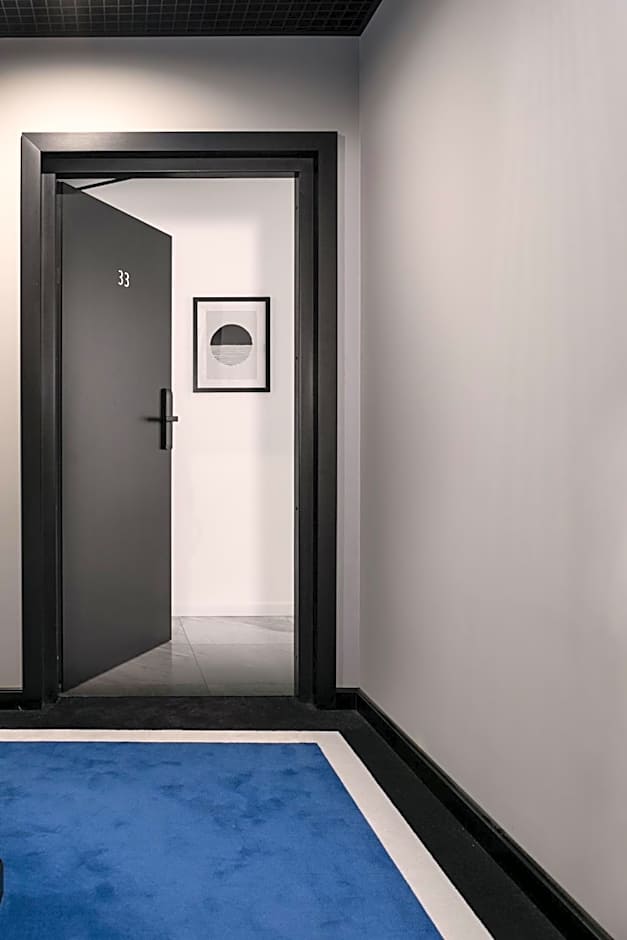 H11 Aparthotel