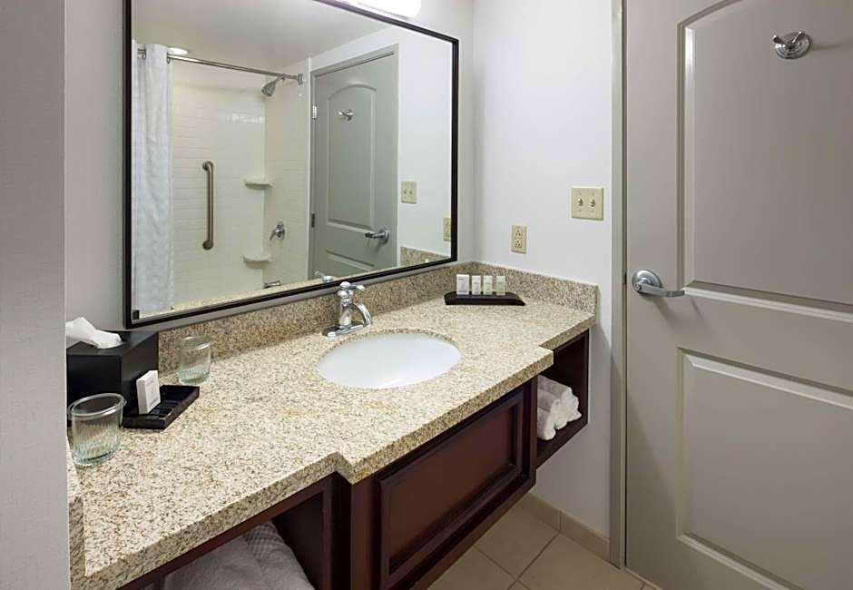 Embassy Suites By Hilton Tampa - Brandon