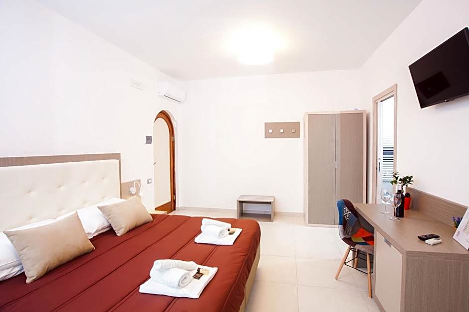 Il Gallo Con Gli Stivali