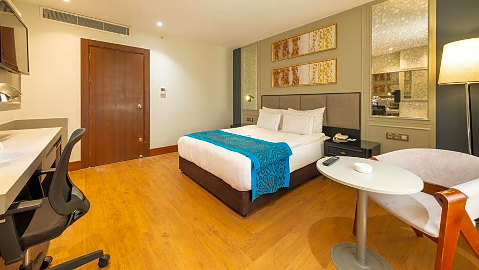 Teymur Continental Hotel