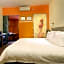 Yanjiang East Garden Inn