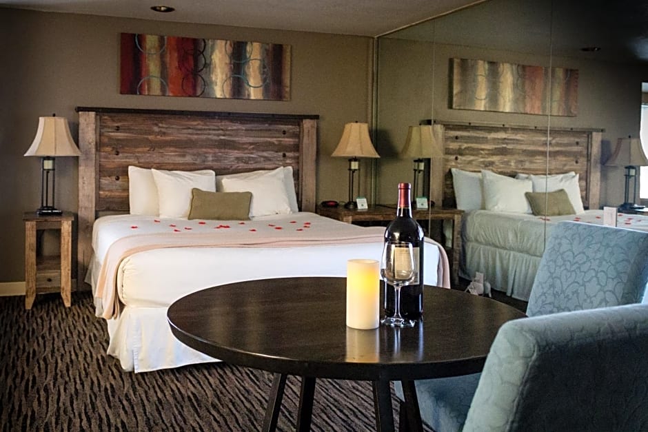 Postmarc Hotel and Spa Suites