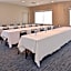 Holiday Inn Express & Suites Farmington Hills - Detroit By IHG