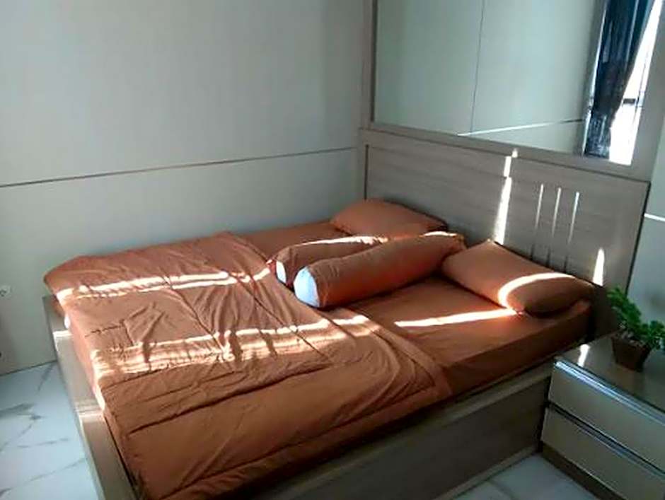 Kedai Oma Syariah Mitra RedDoorz