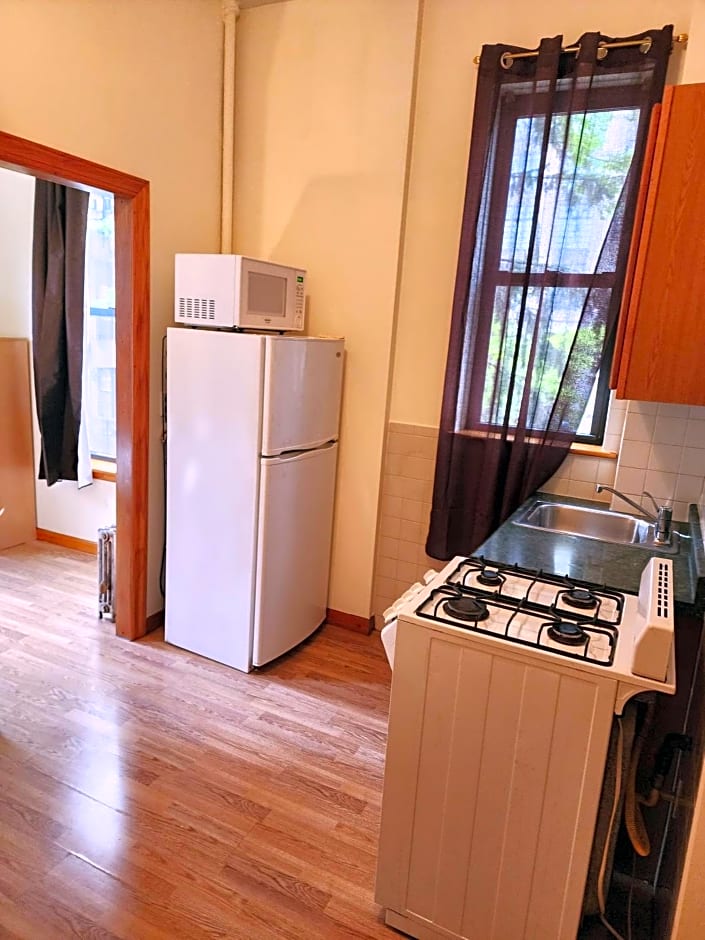 West 30th Street Guest House