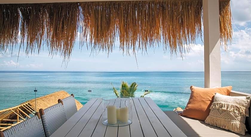 Mahi Mahi Villa and Suites